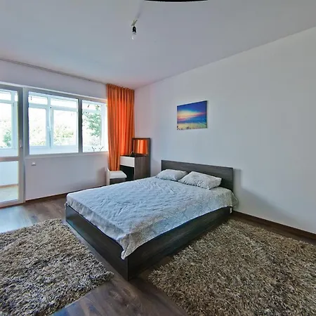 Dima's Ii Apartment